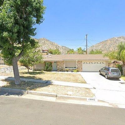 13602 Shablow Ave, Sylmar, CA 91342