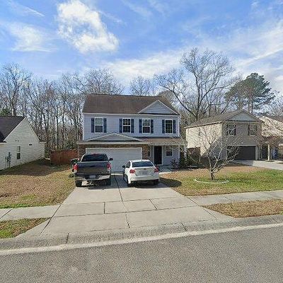 137 Farm Quarters Dr, Goose Creek, SC 29445