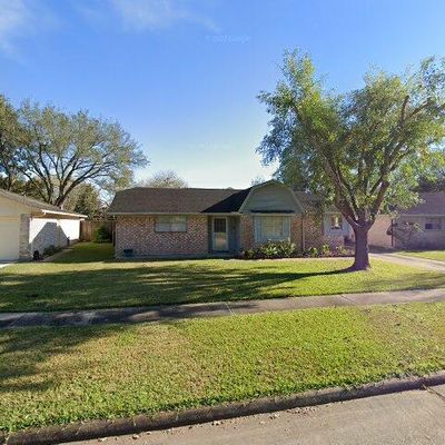 13723 Shirebrook Dr, Sugar Land, TX 77498