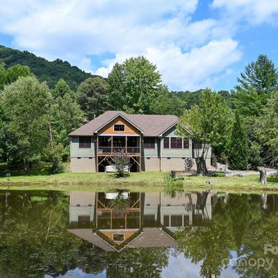 14 Heron Pond Ln, Asheville, NC 28805