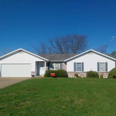 14 Squaw Ct, Warrenton, MO 63383