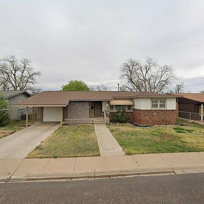 1402 E Crescent Dr, Odessa, TX 79761