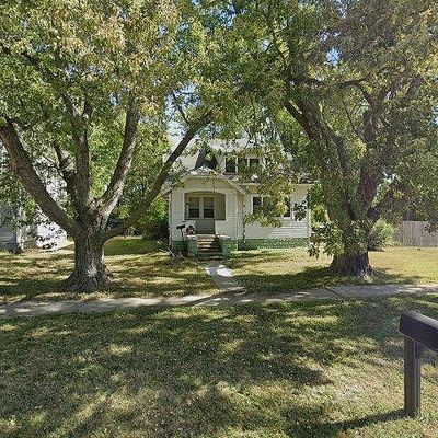 1404 Washington St, Hamburg, IA 51640