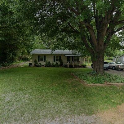 1405 16 Th Ave Ne, Hickory, NC 28601