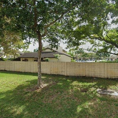 141 Sw 97 Th Ter, Pembroke Pines, FL 33025