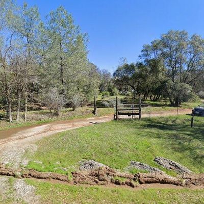 16433 Indian Springs Ranch Rd, Grass Valley, CA 95949