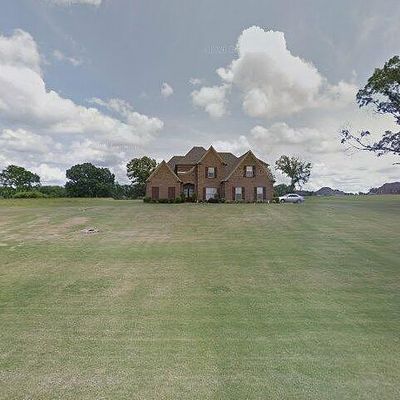 165 Oak Manor Dr, Coldwater, MS 38618