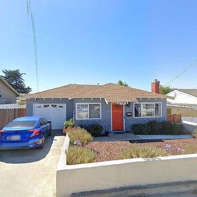 1655 Hilton St, Seaside, CA 93955