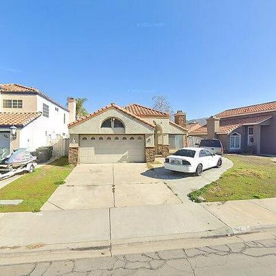 16674 War Cloud Dr, Moreno Valley, CA 92551