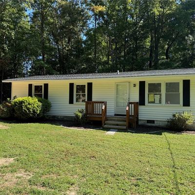 16823 Polish Town Rd, Lanexa, VA 23089