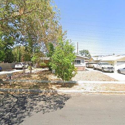 16823 Simonds St, Granada Hills, CA 91344