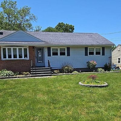 17 Lydall Rd, Newington, CT 06111