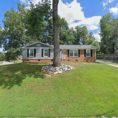 1702 Bashford Ln, Greensboro, NC 27405