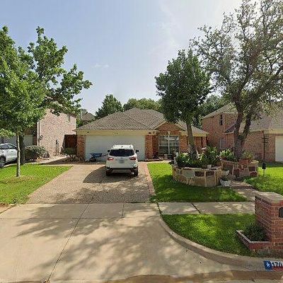 1704 Ingleside Dr, Flower Mound, TX 75028