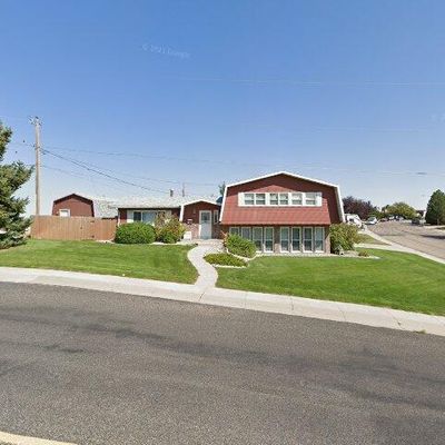 1705 Cleveland Ave, Cheyenne, WY 82001