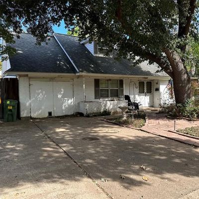 1717 Foster Dr, Arlington, TX 76012