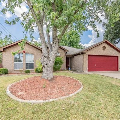 1718 Crestmeadow Ln, Mansfield, TX 76063