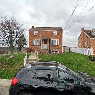 176 Bellwood Dr, Homestead, PA 15120