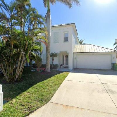 1777 Wavecrest St, Merritt Island, FL 32952