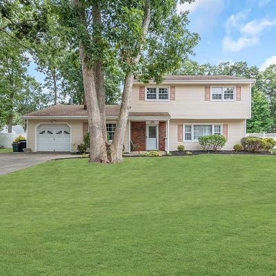 18 Easy St, Lanoka Harbor, NJ 08734