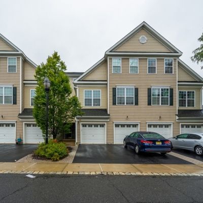 18 Swing Bridge Ln, South Bound Brook, NJ 08880