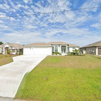 180 Rotonda Blvd N, Rotonda West, FL 33947