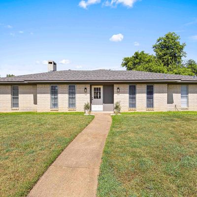 1801 Livingston St, Longview, TX 75601