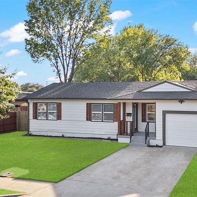 1813 Waldrop St, Irving, TX 75061