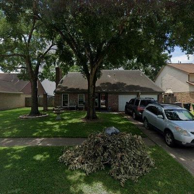 15430 Tadworth Dr, Houston, TX 77062