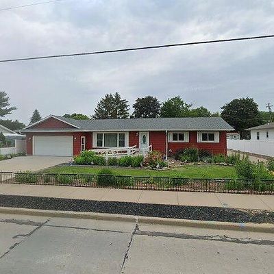 1547 Main St, Onalaska, WI 54650