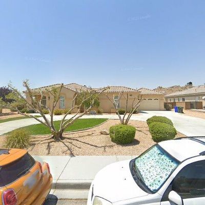 15510 Lookout Rd, Apple Valley, CA 92307