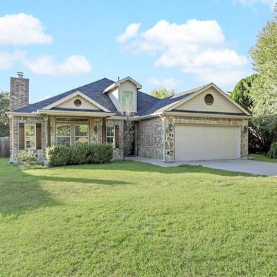 1557 E Springcrest Circle, Lancaster, TX 75134