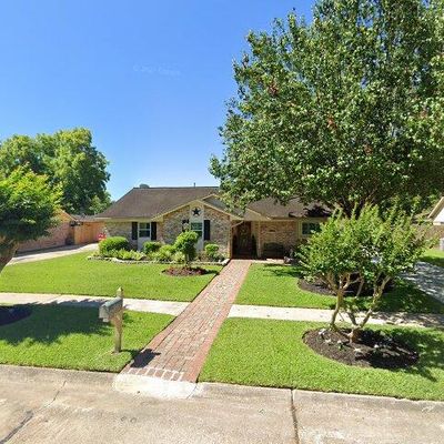 15710 Edenvale St, Friendswood, TX 77546