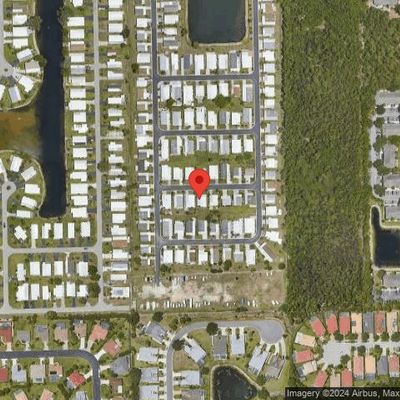 158 Seven Seas Way, Naples, FL 34104