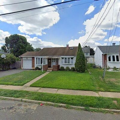 16 Falmouth Rd, Trenton, NJ 08620