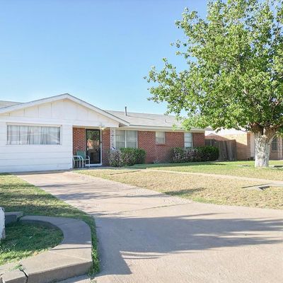 1621 Magnolia Ave, Midland, TX 79705