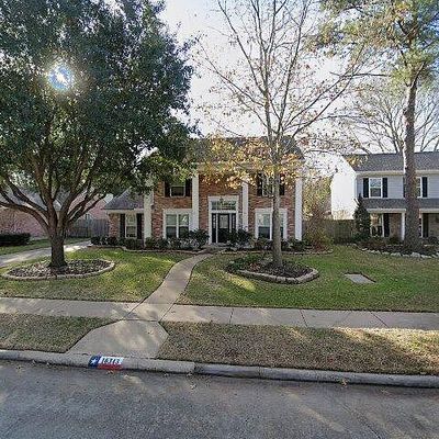 16343 Rainbow Lake Rd, Houston, TX 77095