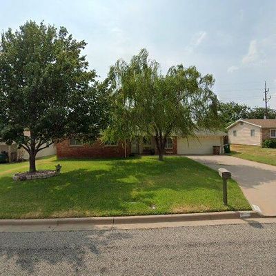 1961 Saint Marys St, San Angelo, TX 76904