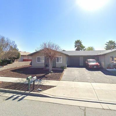 1965 W Oakland Ave, Hemet, CA 92545