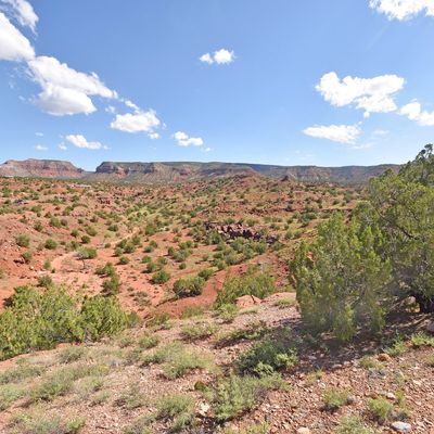 2 Camino Azul, Jemez Pueblo, NM 87024