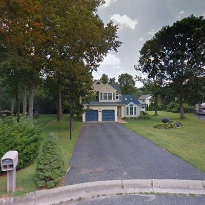 2 Jason Dr, Millville, NJ 08332