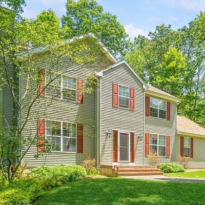 2 Pheasant Run Rd, Great Meadows, NJ 07838