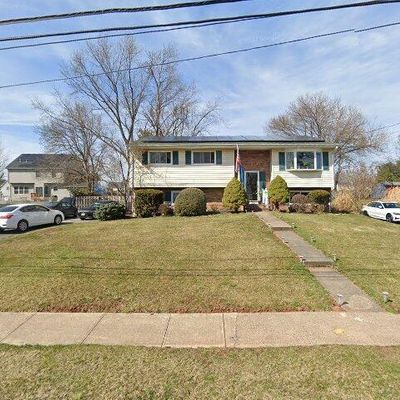 20 Mitchell Ave, Piscataway, NJ 08854