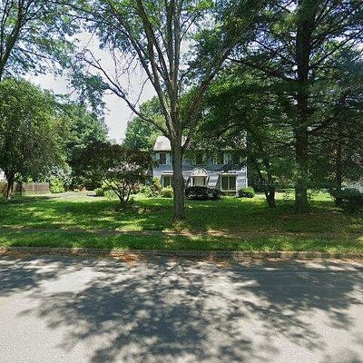 20 Riverview Dr, Ewing, NJ 08628