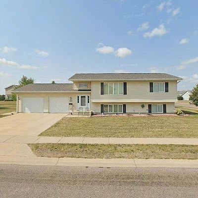 200 Rainbow Dr, Marshall, MN 56258