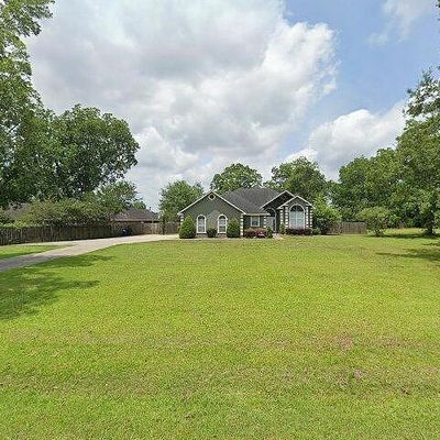 2002 Snow Rd S, Mobile, AL 36695