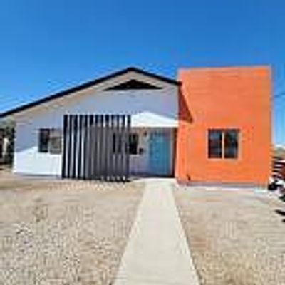 2002 W Adams St, Phoenix, AZ 85009