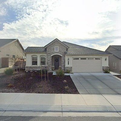 2011 Sage Dr, Hollister, CA 95023