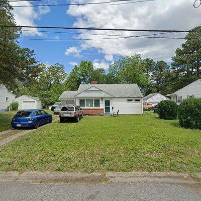 202 Ashburn Rd, Portsmouth, VA 23702