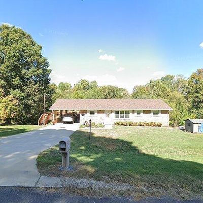 202 Lakewood Drive Rd, Mocksville, NC 27028